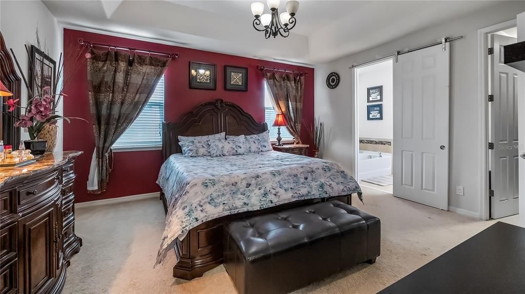 Active With Contract: $559,990 (3 beds, 2 baths, 2440 Square Feet)