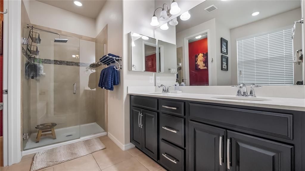 Active With Contract: $559,990 (3 beds, 2 baths, 2440 Square Feet)