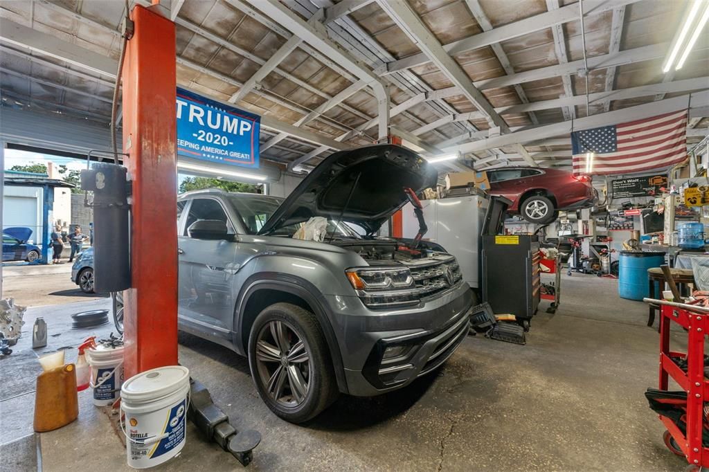 For Sale: $1,300,000 (0 beds, 0 baths, 8373 Square Feet)