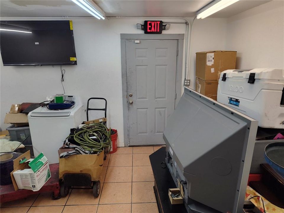 For Sale: $1,300,000 (0 beds, 0 baths, 8373 Square Feet)