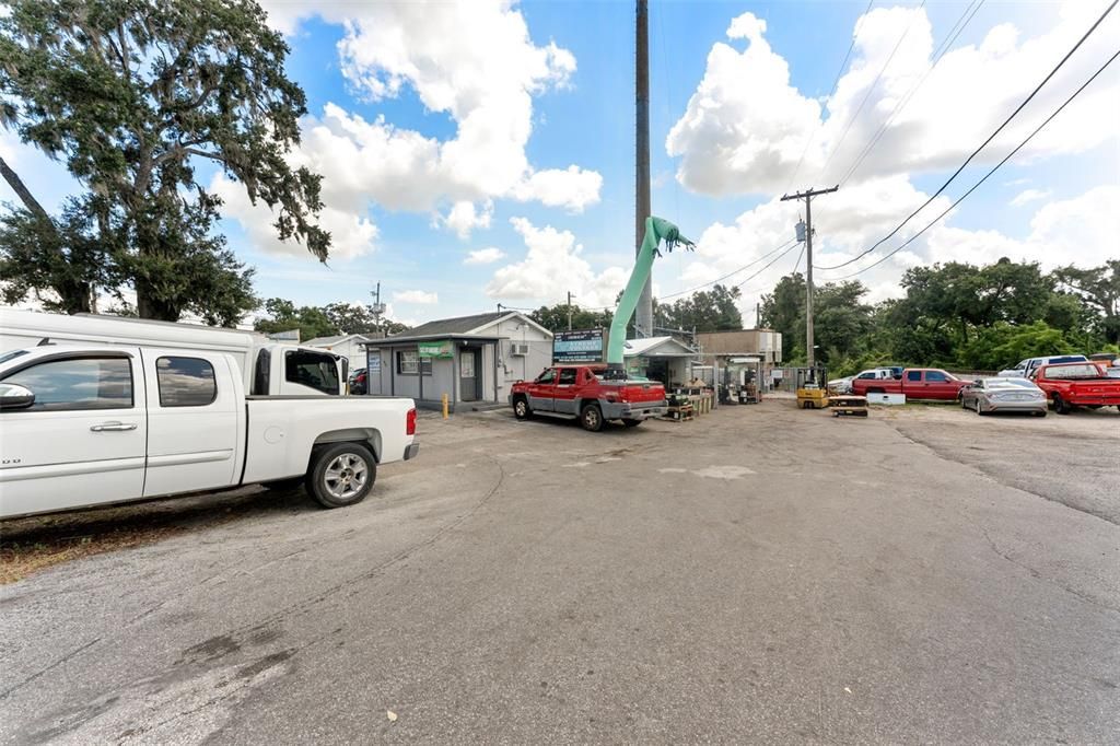 For Sale: $1,300,000 (0 beds, 0 baths, 8373 Square Feet)