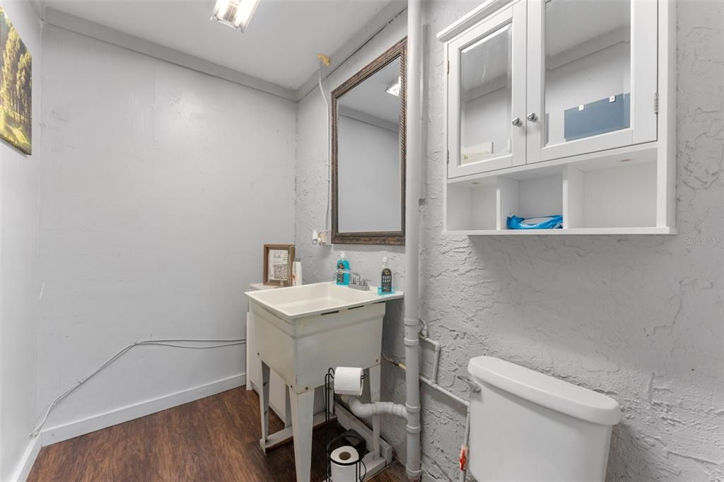 For Sale: $1,300,000 (0 beds, 0 baths, 8373 Square Feet)