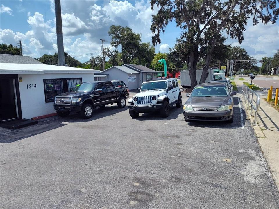 For Sale: $1,300,000 (0 beds, 0 baths, 8373 Square Feet)