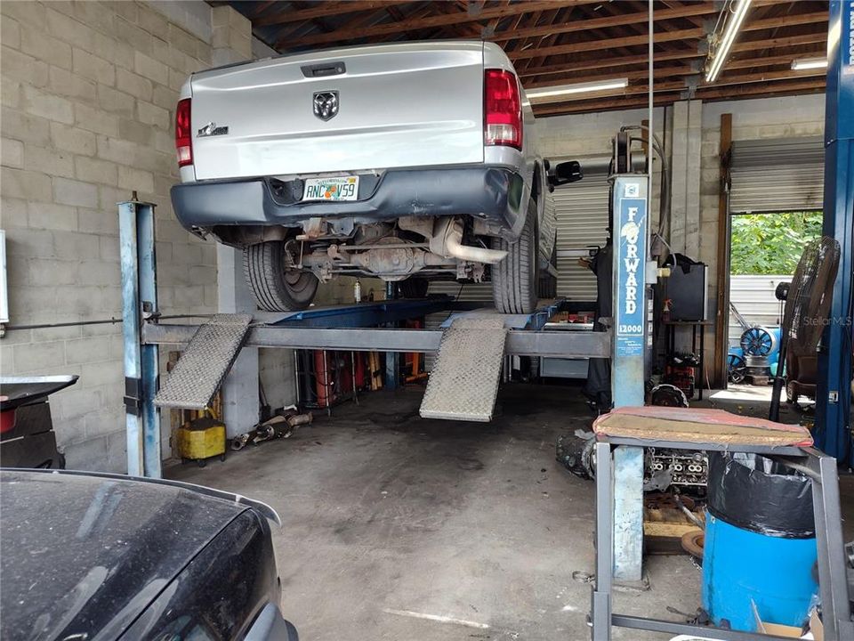 For Sale: $1,300,000 (0 beds, 0 baths, 8373 Square Feet)