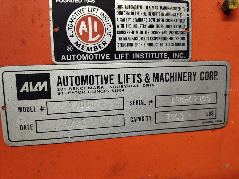 For Sale: $1,300,000 (0 beds, 0 baths, 8373 Square Feet)