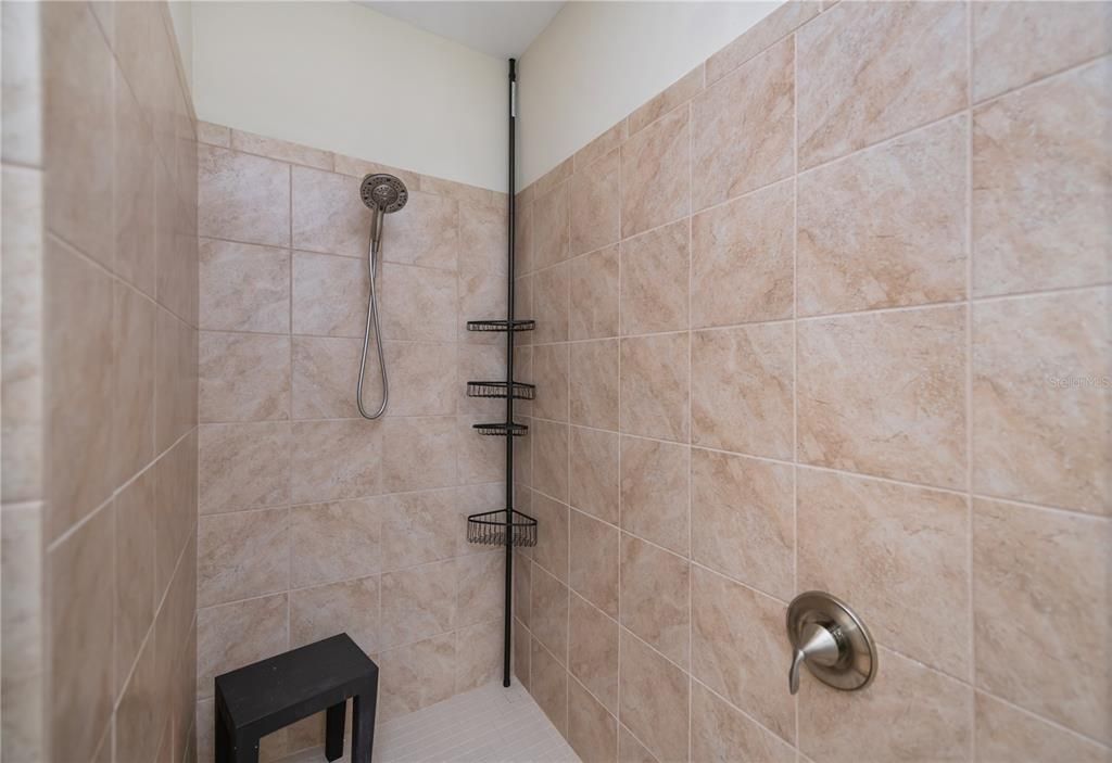 待售: $534,900 (3 贝兹, 3 浴室, 2294 平方英尺)