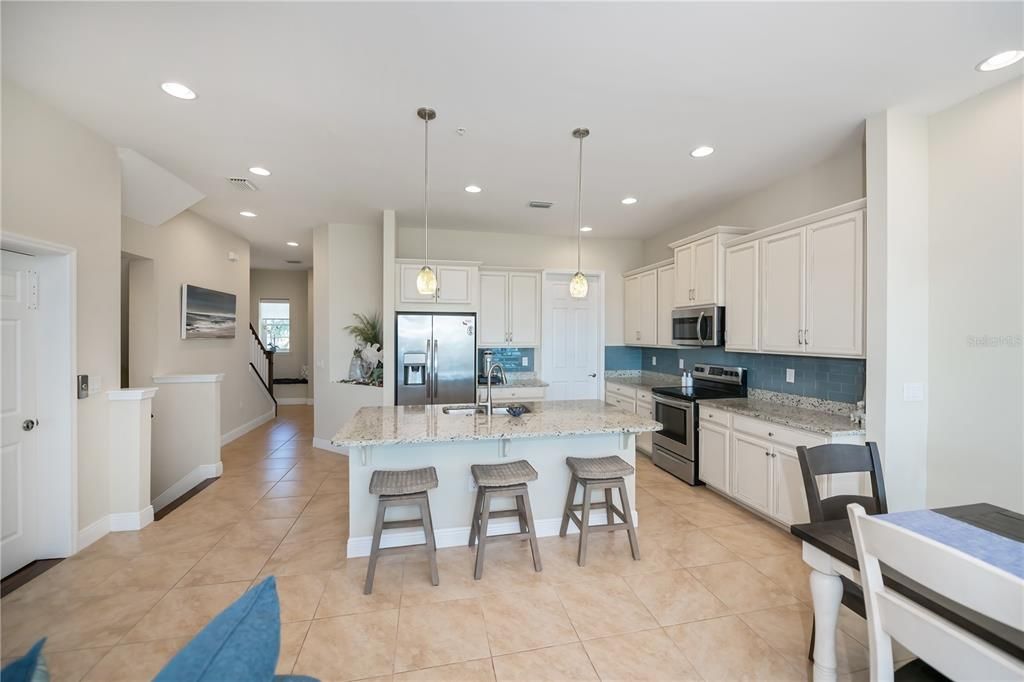 待售: $534,900 (3 贝兹, 3 浴室, 2294 平方英尺)