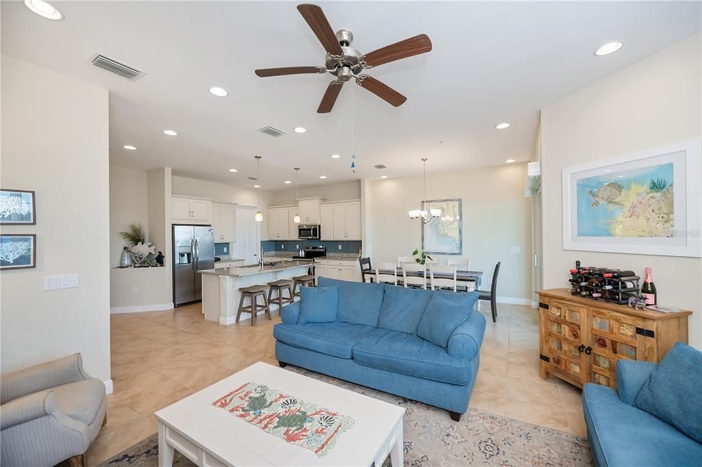 待售: $534,900 (3 贝兹, 3 浴室, 2294 平方英尺)