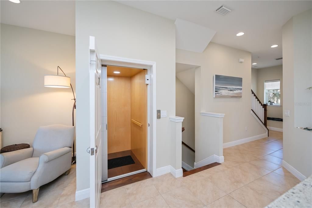 待售: $534,900 (3 贝兹, 3 浴室, 2294 平方英尺)