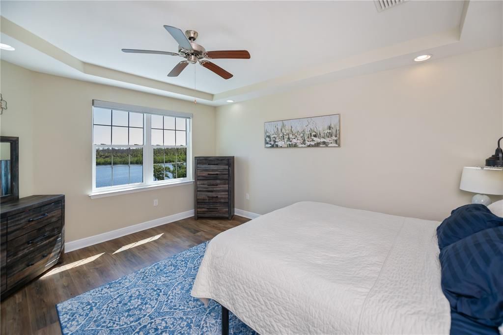 待售: $534,900 (3 贝兹, 3 浴室, 2294 平方英尺)