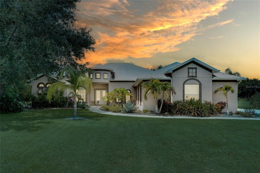 Recently Sold: $1,250,000 (4 beds, 4 baths, 3648 Square Feet)