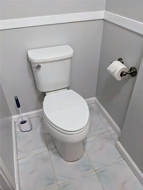 Под контрактом: $459,900 (4 спален, 2 ванн, 1901 Квадратных фут)