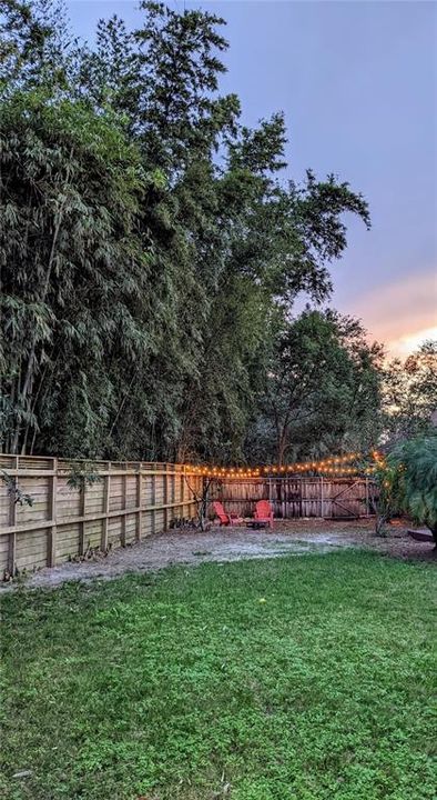 Под контрактом: $459,900 (4 спален, 2 ванн, 1901 Квадратных фут)