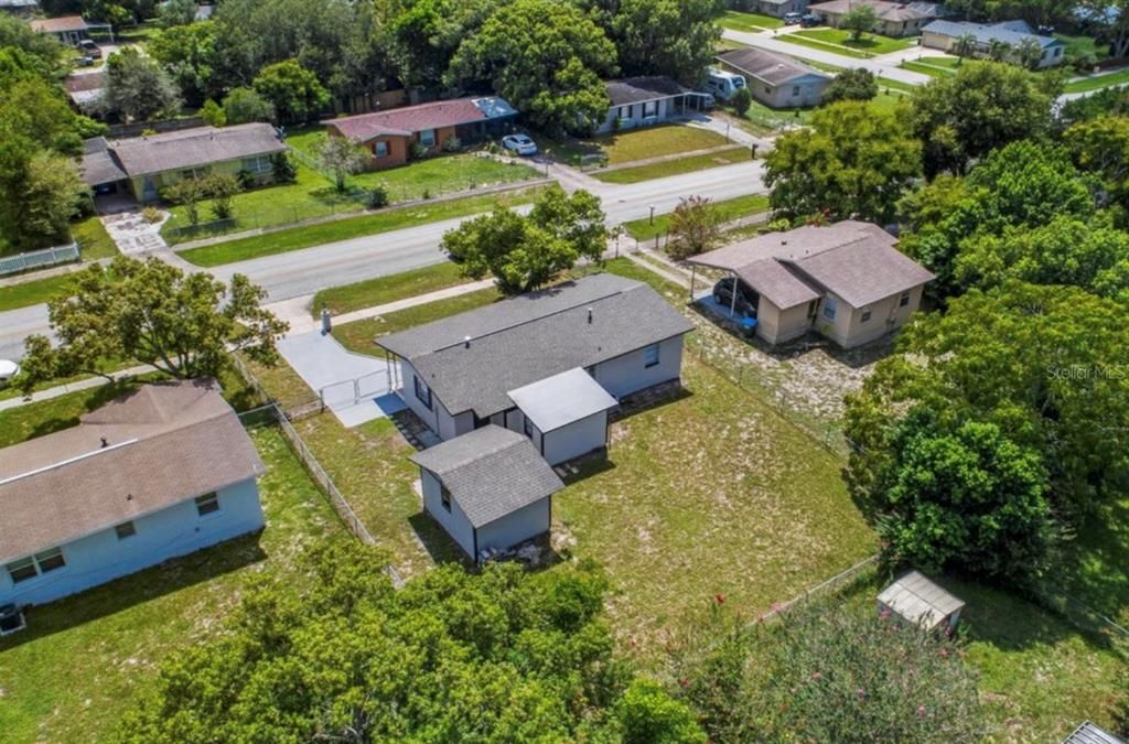 For Sale: $249,900 (3 beds, 2 baths, 1050 Square Feet)