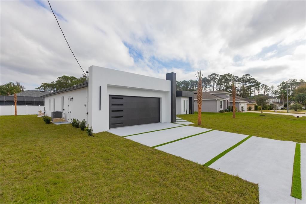 For Sale: $799,000 (3 beds, 2 baths, 2314 Square Feet)