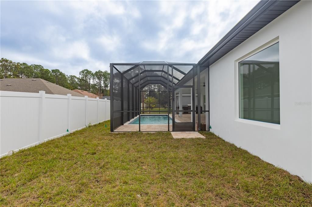 For Sale: $799,000 (3 beds, 2 baths, 2314 Square Feet)