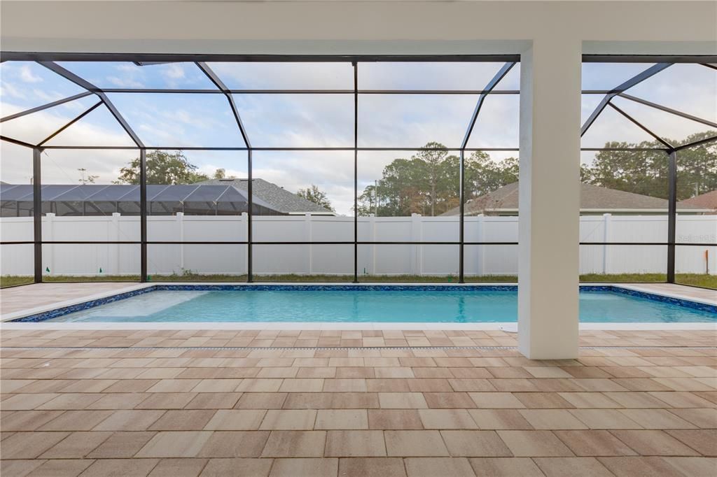 For Sale: $799,000 (3 beds, 2 baths, 2314 Square Feet)