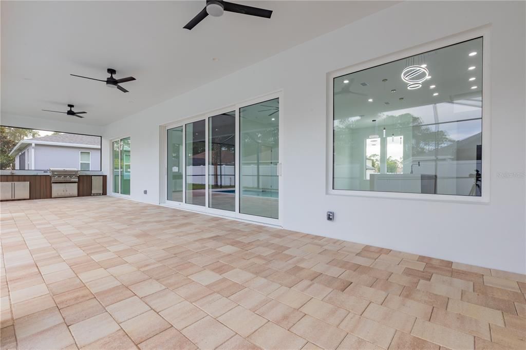 For Sale: $799,000 (3 beds, 2 baths, 2314 Square Feet)