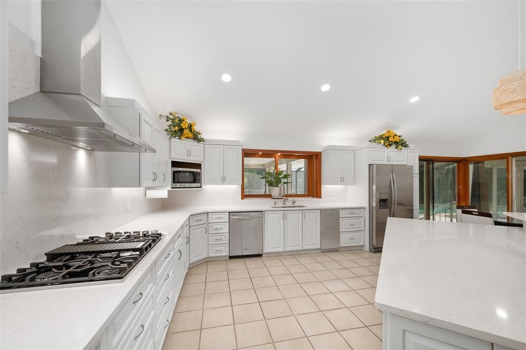 For Rent: $7,000 (5 beds, 4 baths, 4044 Square Feet)