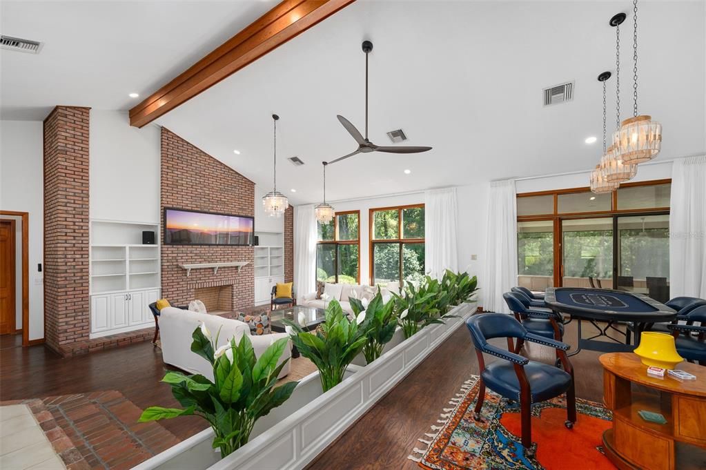 For Rent: $7,000 (5 beds, 4 baths, 4044 Square Feet)