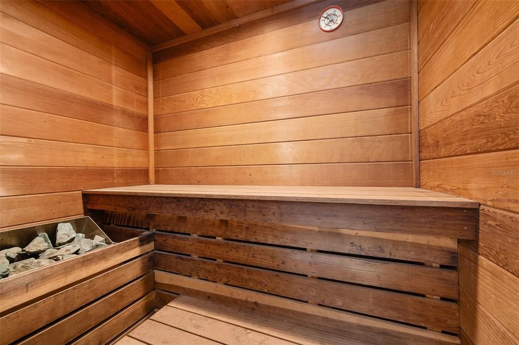 For Rent: $7,000 (5 beds, 4 baths, 4044 Square Feet)