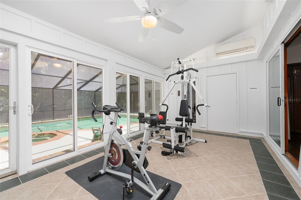 For Rent: $7,000 (5 beds, 4 baths, 4044 Square Feet)