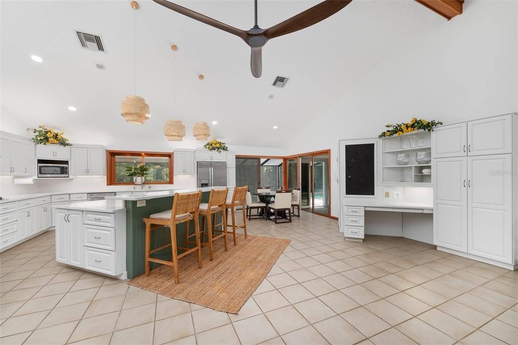 For Rent: $7,000 (5 beds, 4 baths, 4044 Square Feet)