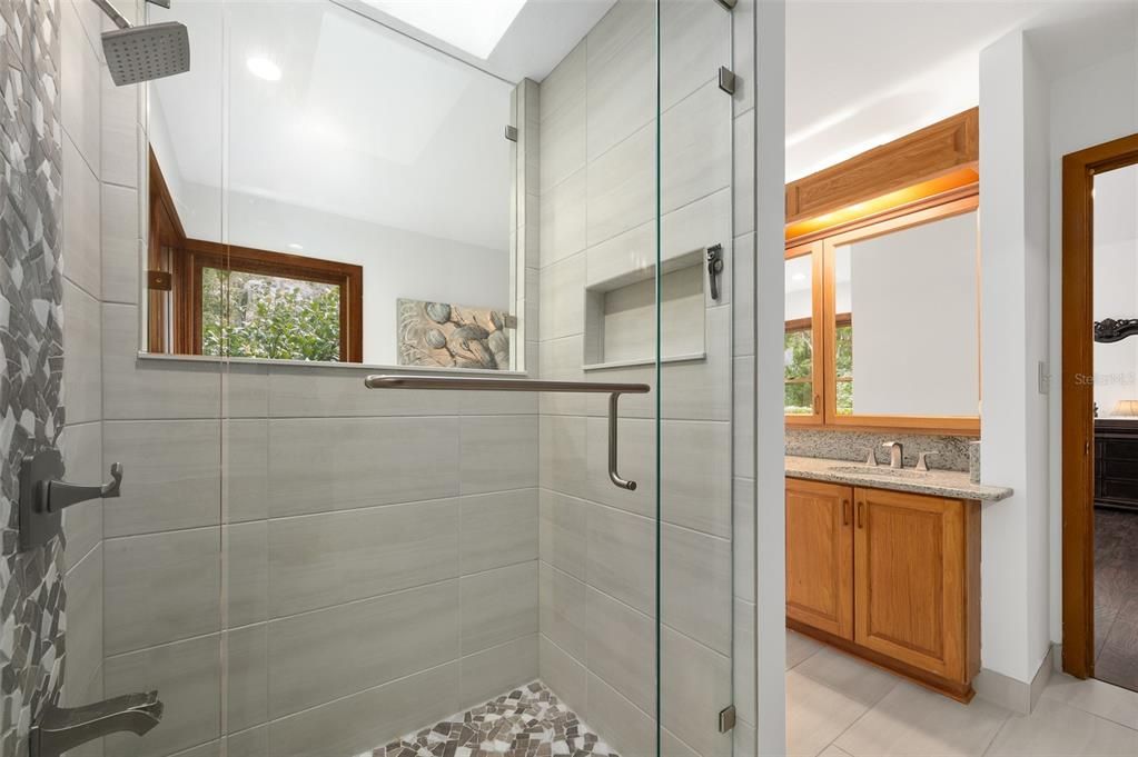 For Rent: $7,000 (5 beds, 4 baths, 4044 Square Feet)