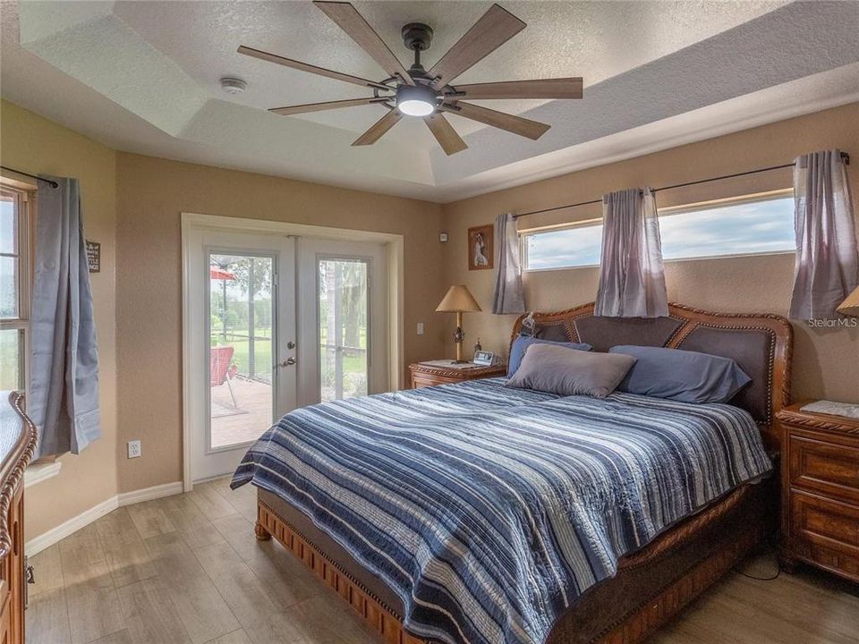 For Sale: $800,000 (3 beds, 2 baths, 2067 Square Feet)