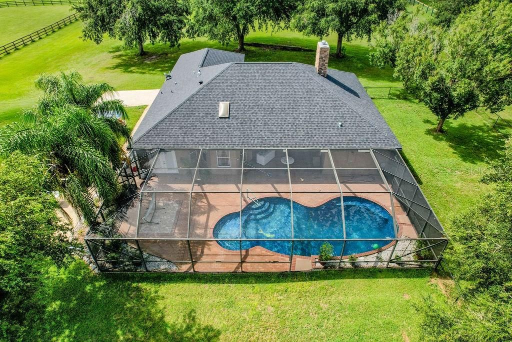 For Sale: $800,000 (3 beds, 2 baths, 2067 Square Feet)