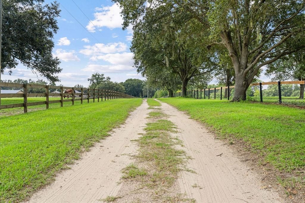 For Sale: $800,000 (3 beds, 2 baths, 2067 Square Feet)