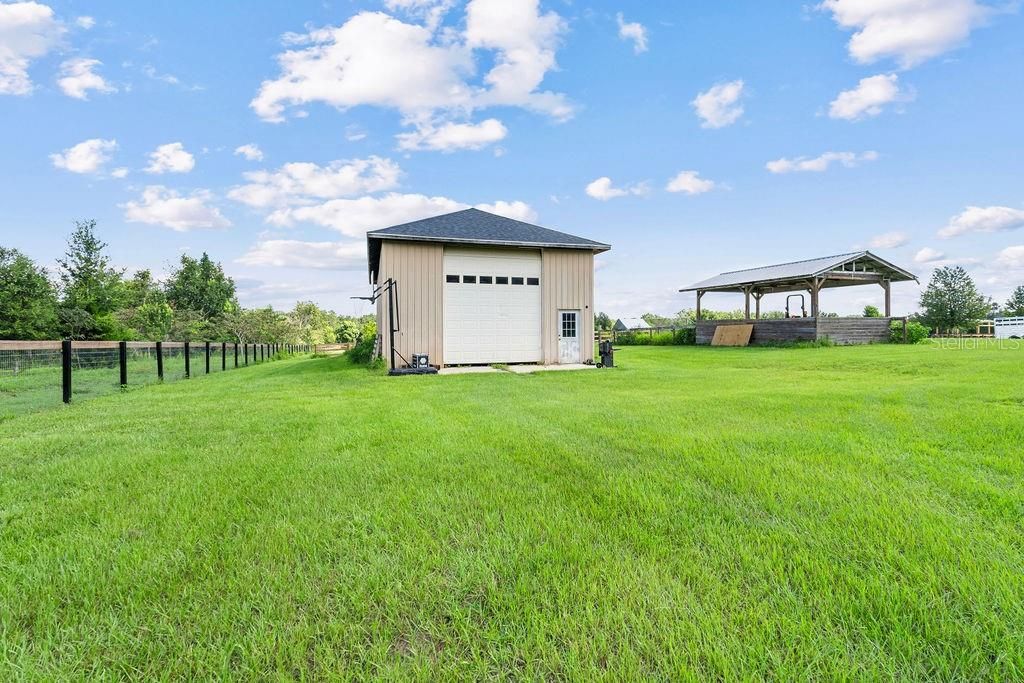 For Sale: $800,000 (3 beds, 2 baths, 2067 Square Feet)