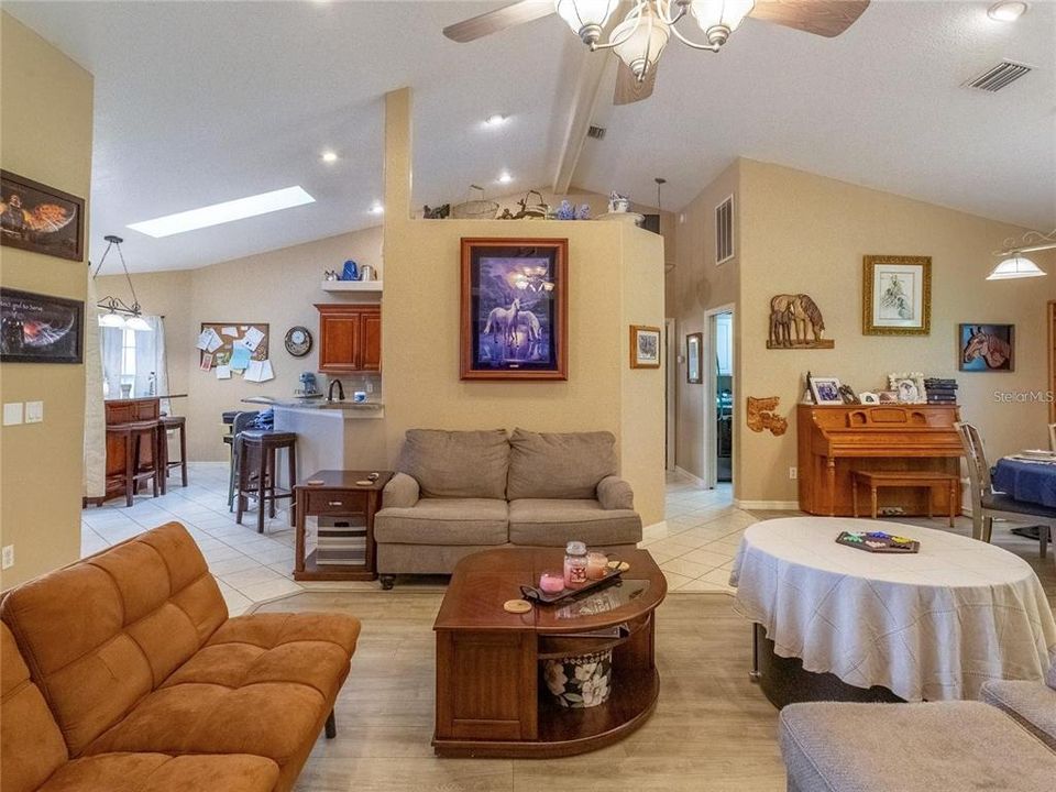 For Sale: $800,000 (3 beds, 2 baths, 2067 Square Feet)