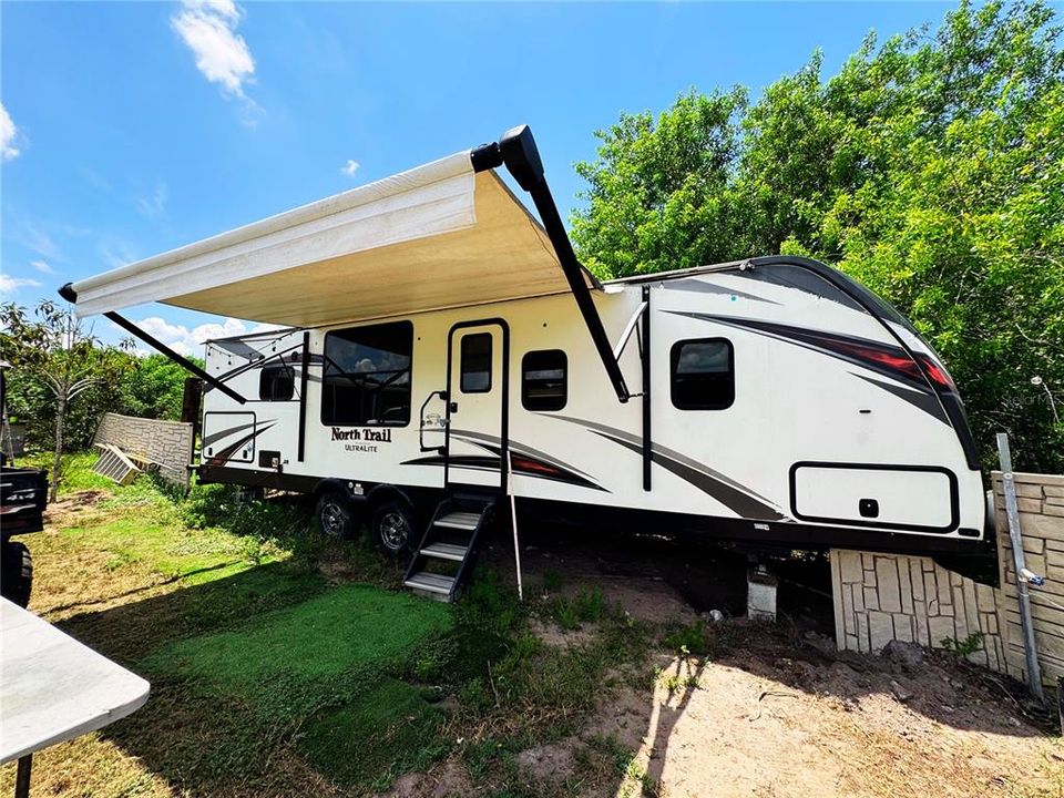 待售: $675,000 (3 贝兹, 2 浴室, 0 平方英尺)