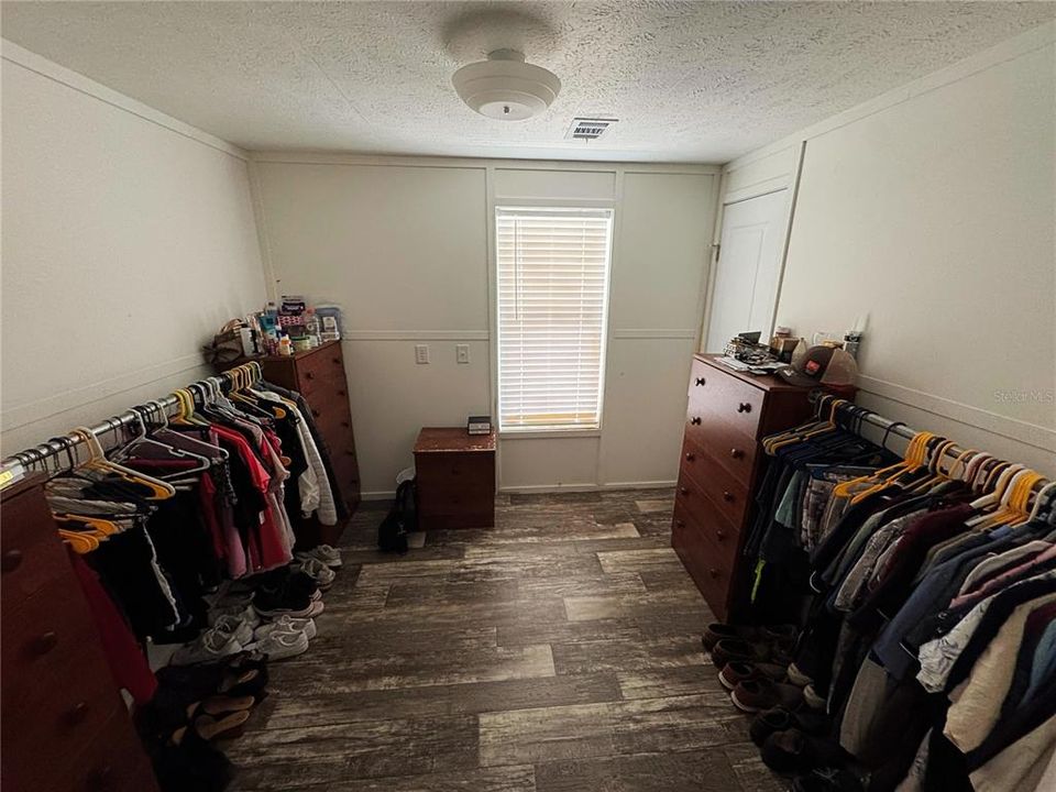 待售: $675,000 (3 贝兹, 2 浴室, 0 平方英尺)