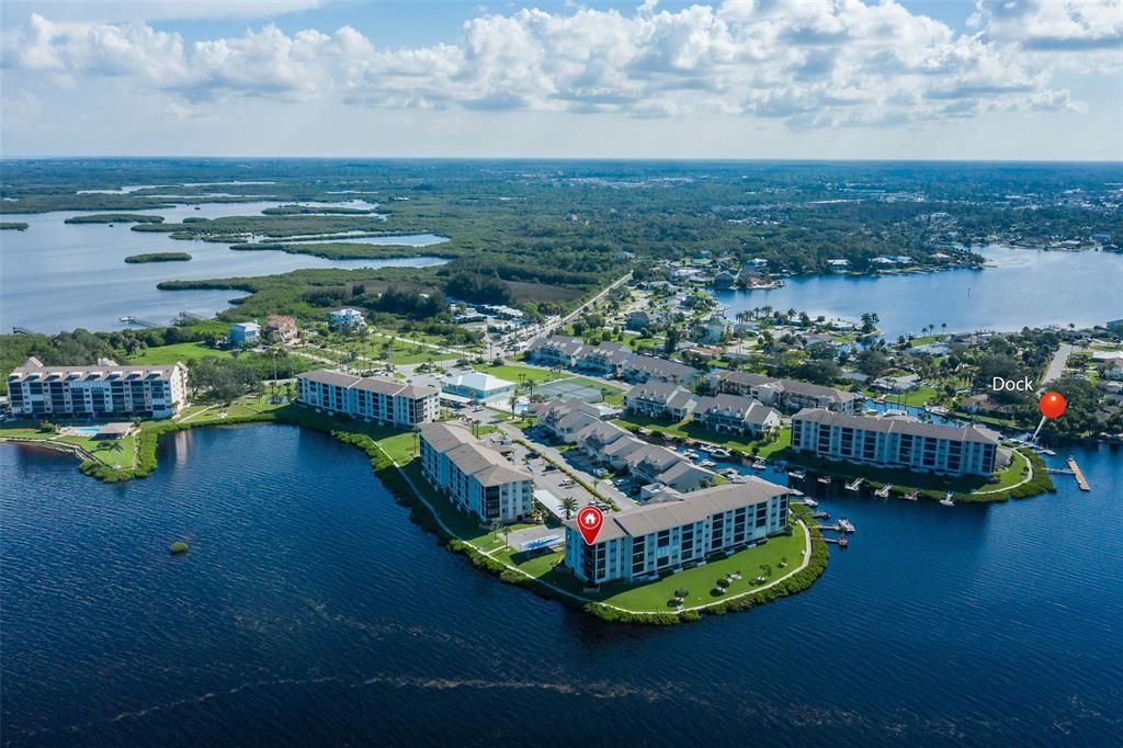 На продажу: $489,500 (2 спален, 2 ванн, 1578 Квадратных фут)