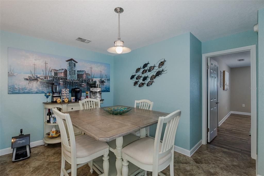 На продажу: $489,500 (2 спален, 2 ванн, 1578 Квадратных фут)