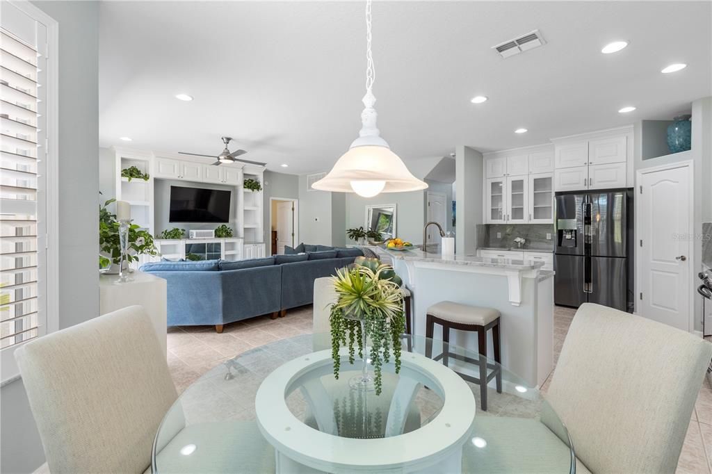 For Sale: $735,000 (5 beds, 3 baths, 3372 Square Feet)