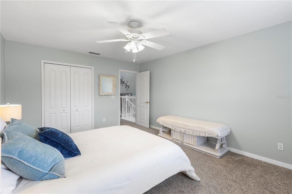 For Sale: $735,000 (5 beds, 3 baths, 3372 Square Feet)