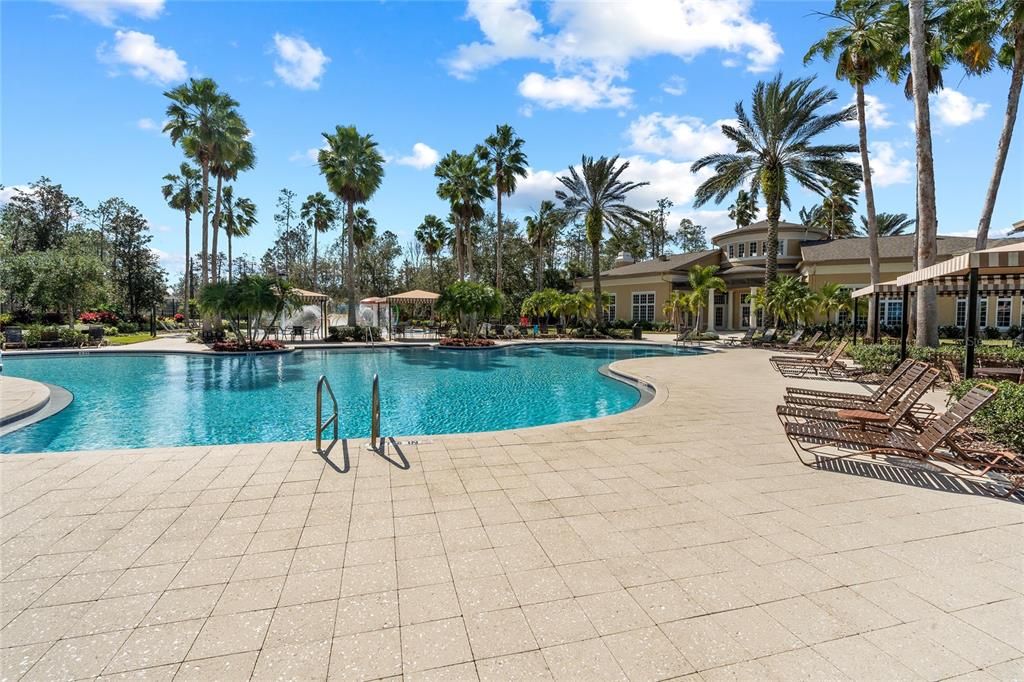 For Sale: $735,000 (5 beds, 3 baths, 3372 Square Feet)