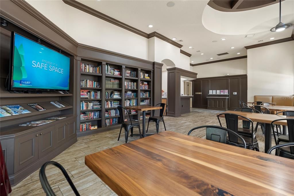 For Sale: $735,000 (5 beds, 3 baths, 3372 Square Feet)