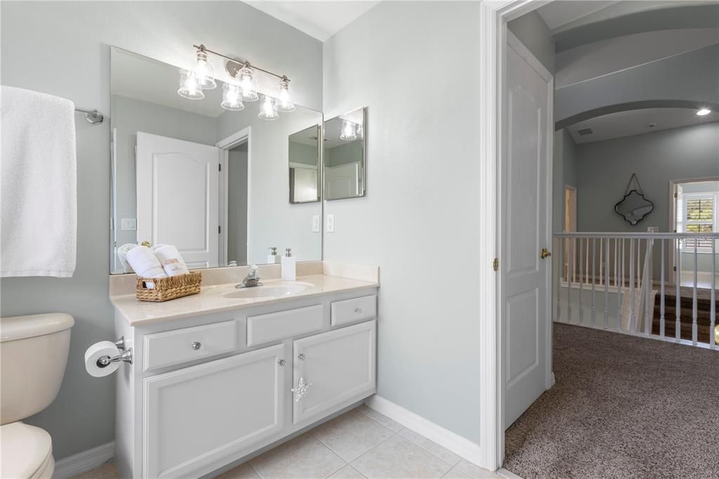 For Sale: $735,000 (5 beds, 3 baths, 3372 Square Feet)