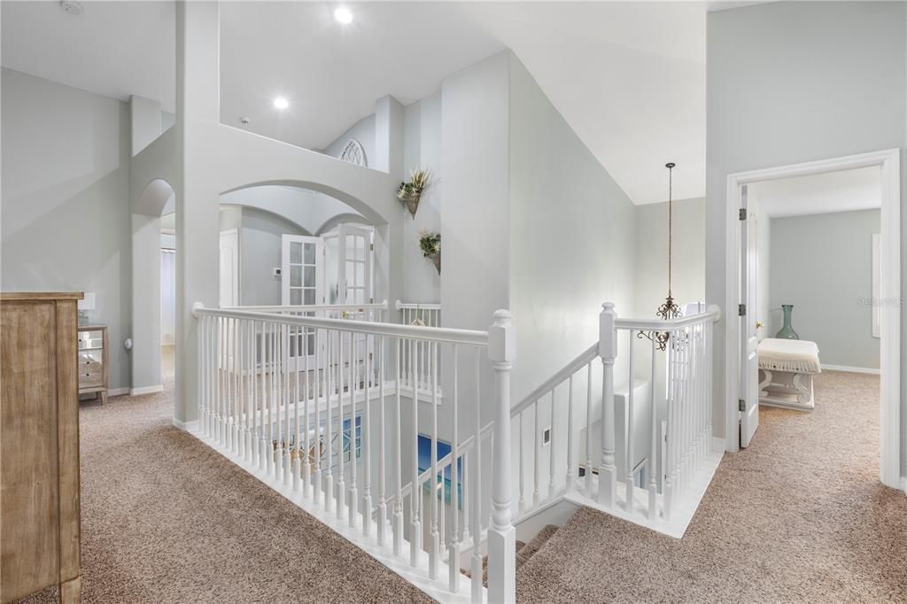 For Sale: $735,000 (5 beds, 3 baths, 3372 Square Feet)