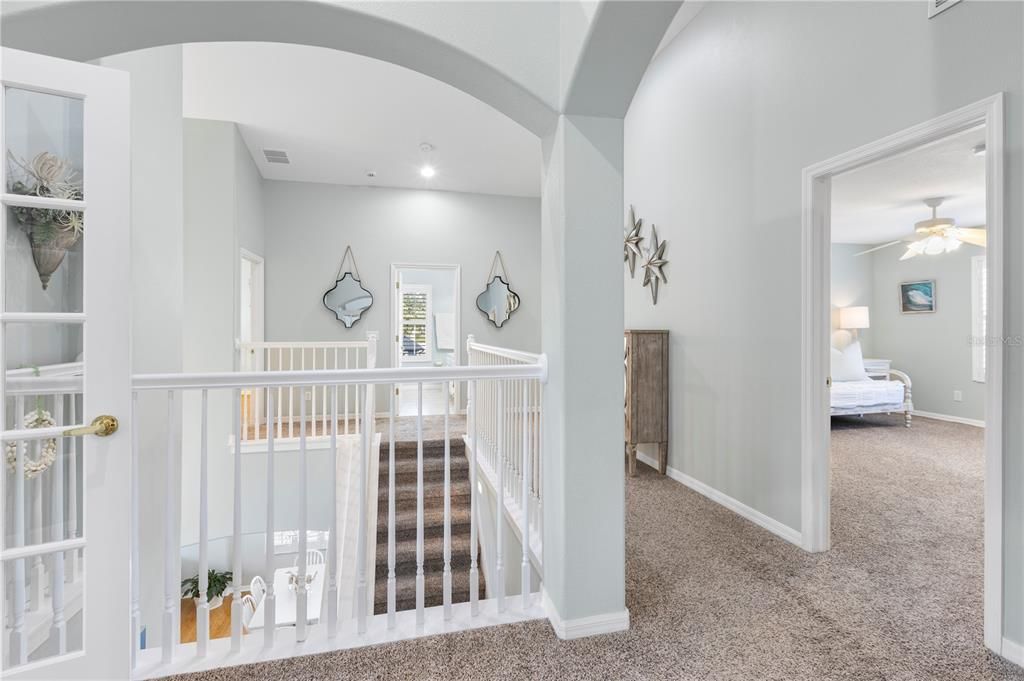 For Sale: $735,000 (5 beds, 3 baths, 3372 Square Feet)