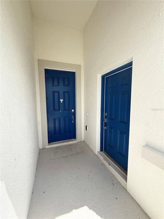 En Venta: $384,450 (4 camas, 3 baños, 2211 Pies cuadrados)