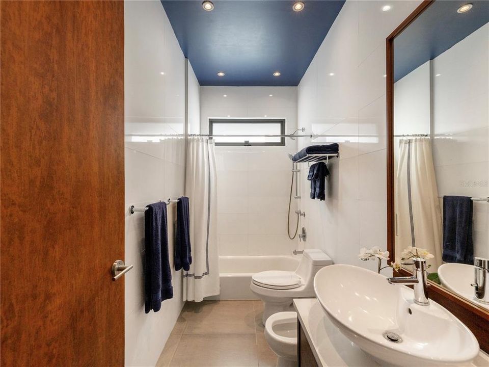 На продажу: $6,400,000 (5 спален, 5 ванн, 4500 Квадратных фут)