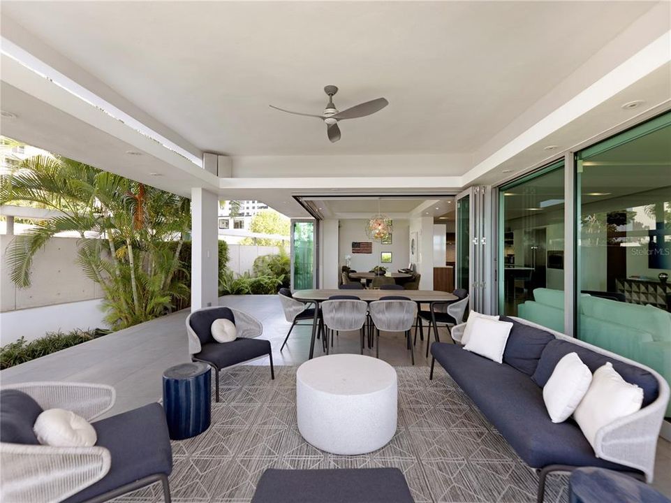 На продажу: $6,400,000 (5 спален, 5 ванн, 4500 Квадратных фут)