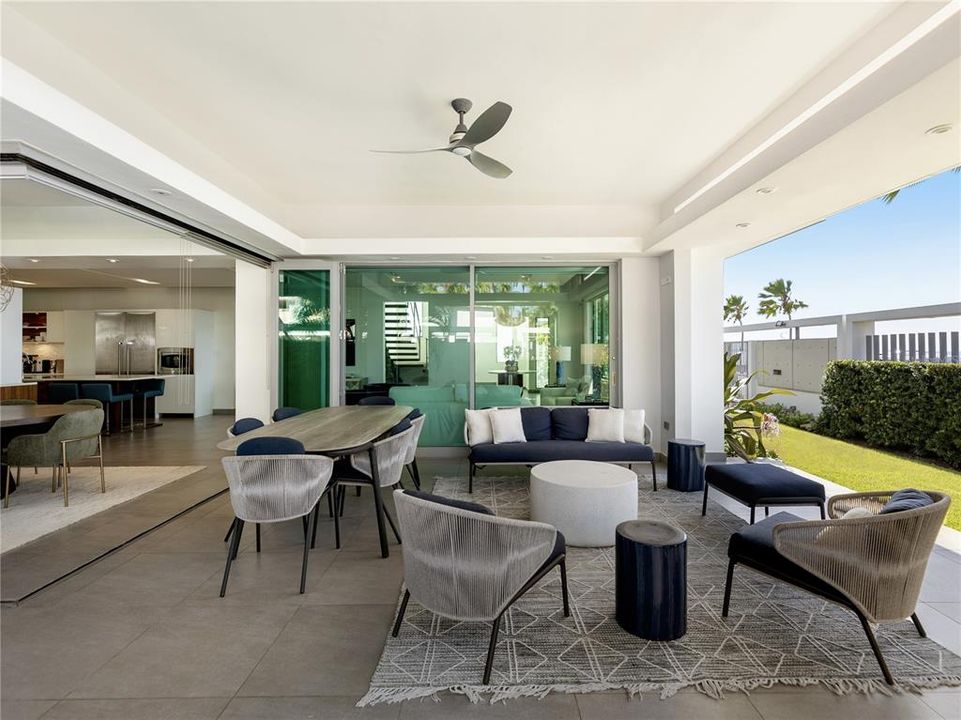 На продажу: $6,400,000 (5 спален, 5 ванн, 4500 Квадратных фут)