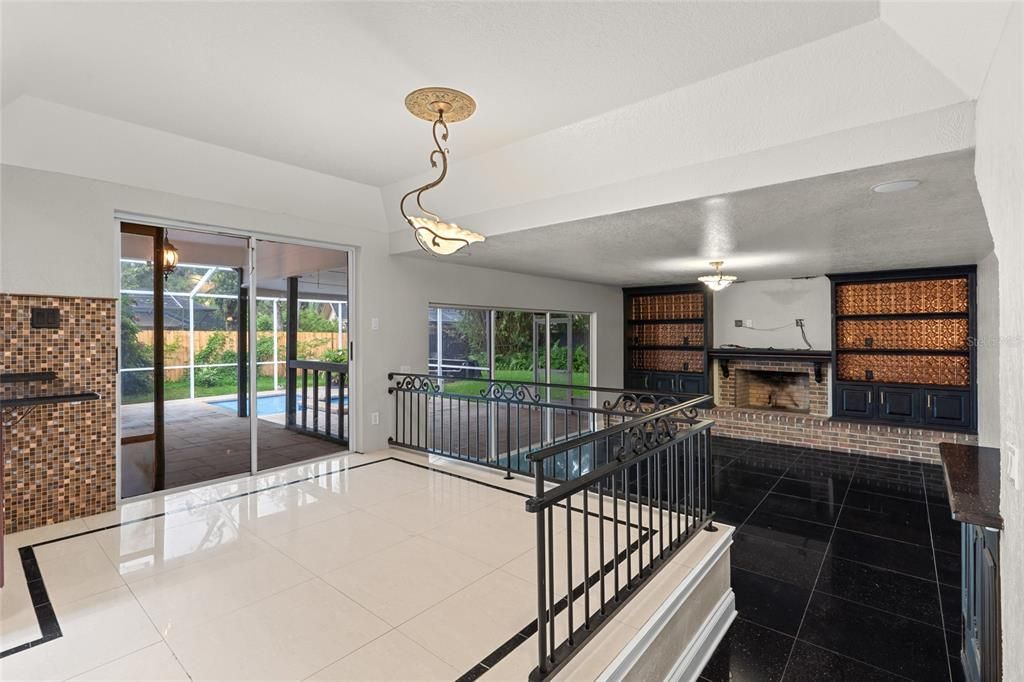 For Sale: $499,900 (3 beds, 3 baths, 2924 Square Feet)