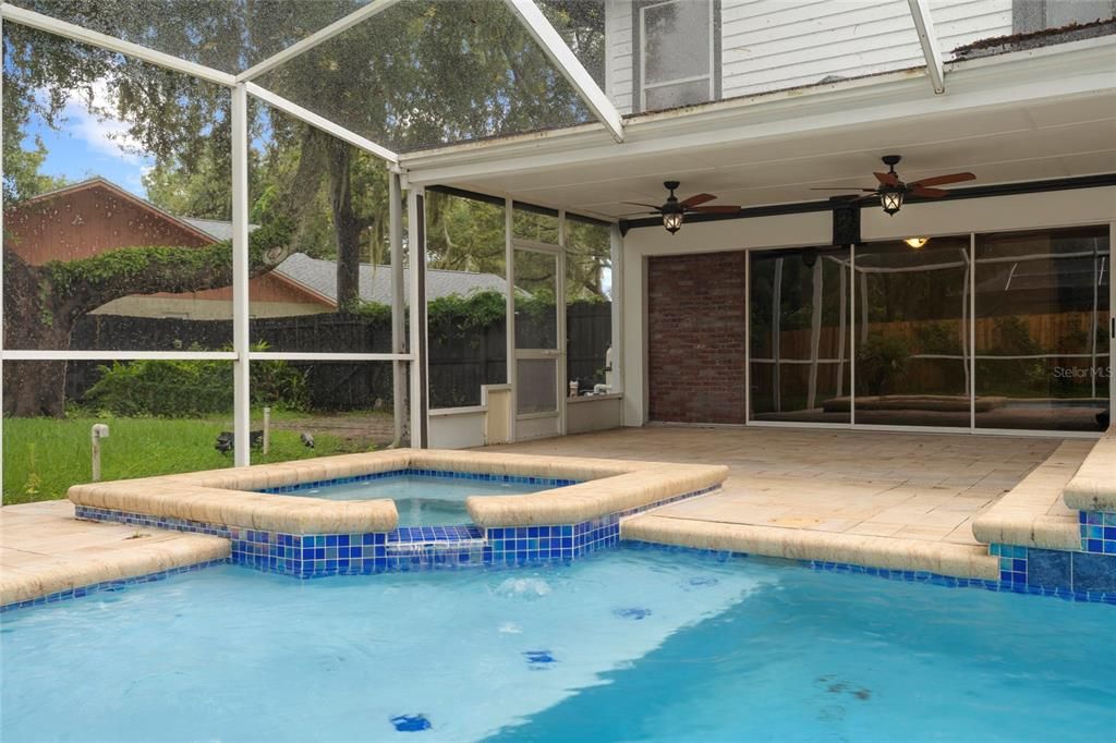 For Sale: $499,900 (3 beds, 3 baths, 2924 Square Feet)